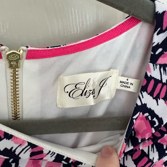 Eliza J Colorful 3/4 Sleeve Mini Dress Size 4 - Picture 2 of 3